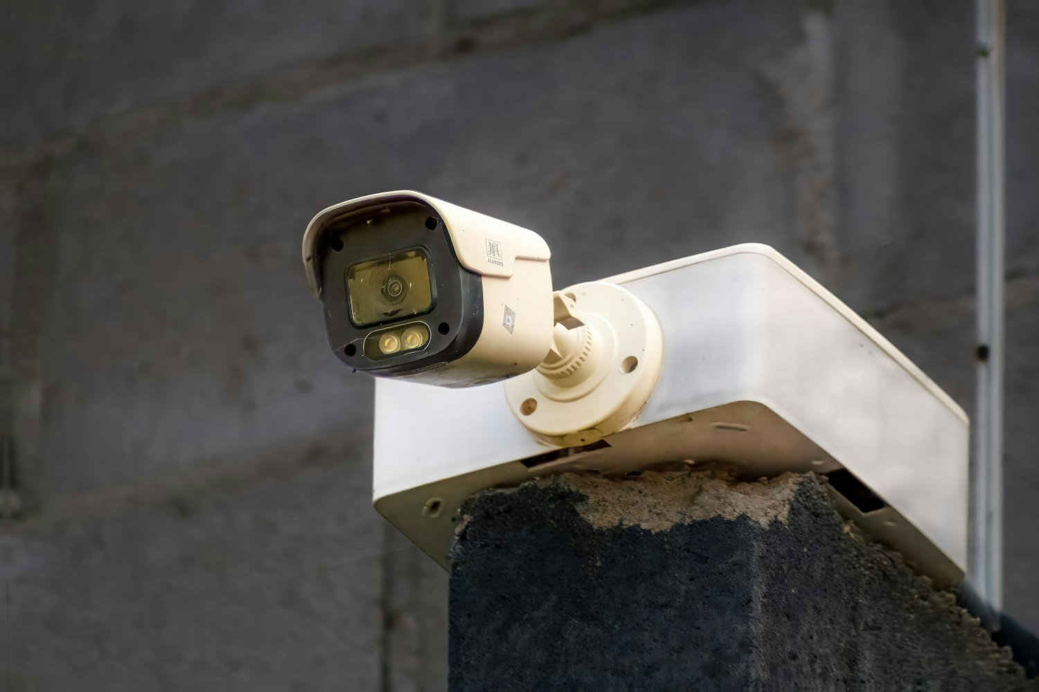 Sicherheitstechnik an einem Wohnhaus